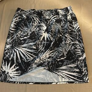Fabletics skirt